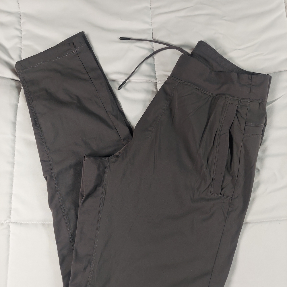 Lululemon Great Wall Pants Medium